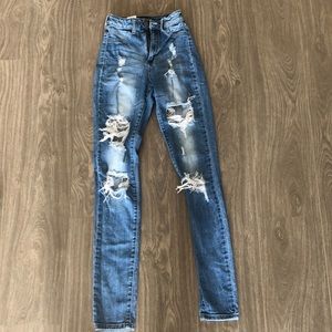 Size 3 ultra distressed high waisted jeans $15